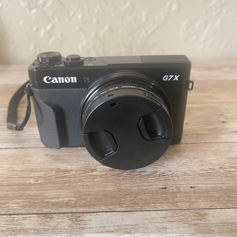 Canon PowerShot G7X Mark II